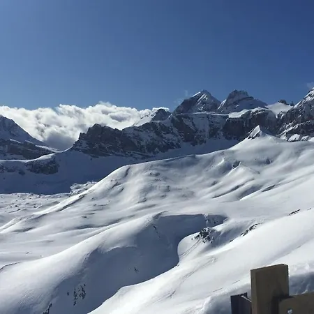 Atico En Con Piscina, Tenis Y Barbacoa *