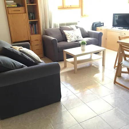 Atico En Con Piscina, Tenis Y Barbacoa アパート