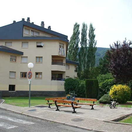 Atico En Con Piscina, Tenis Y Barbacoa