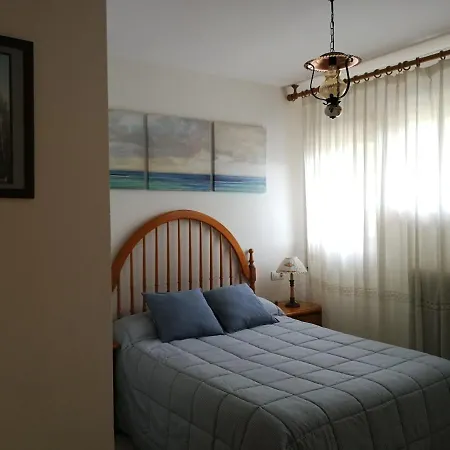 アパート Atico En Con Piscina, Tenis Y Barbacoa ビエスカス