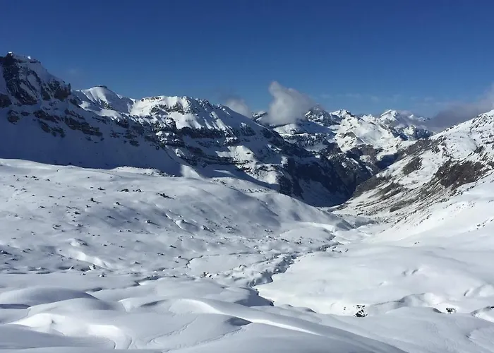 Atico En Con Piscina, Tenis Y Barbacoa *