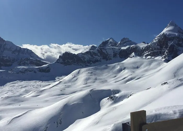Atico En Con Piscina, Tenis Y Barbacoa *