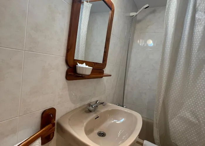 Lägenhet Atico En Con Piscina, Tenis Y Barbacoa Biescas (Aragon)