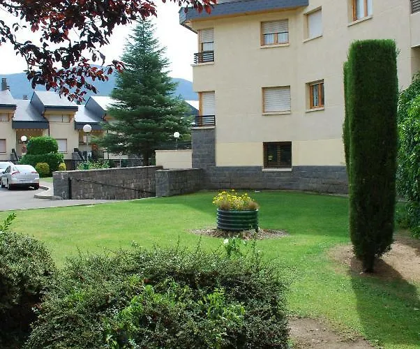 Lägenhet Atico En Con Piscina, Tenis Y Barbacoa Biescas (Aragon)